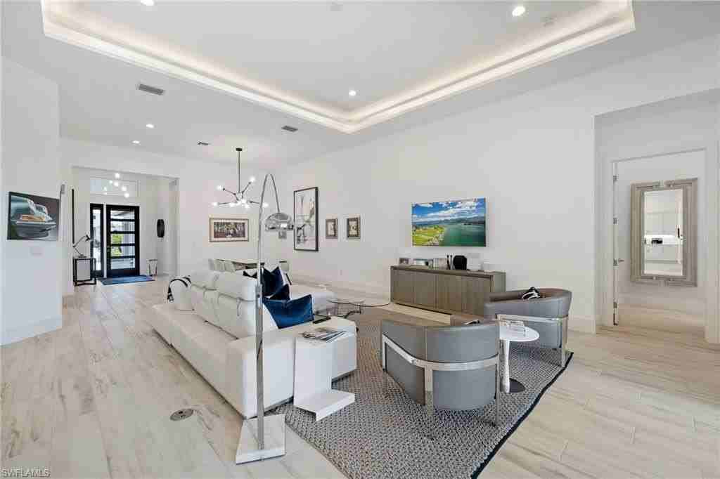 6136 Rodney Bay Ln - Photo 3 of 29
