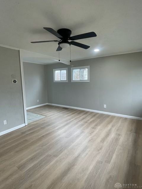 2733 Danz Ave - Photo 4 of 11