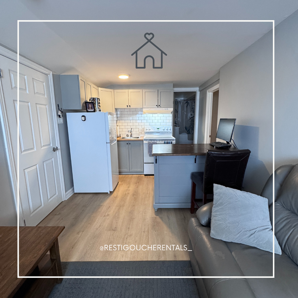 16 Mcgarvie St #B - Photo 3 of 10