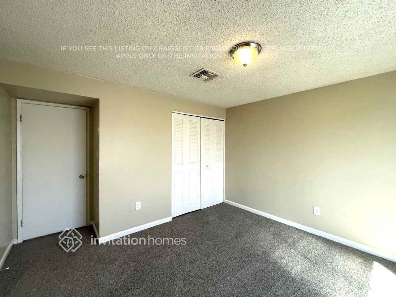 5540 W Berkeley Rd - Photo 6 of 15