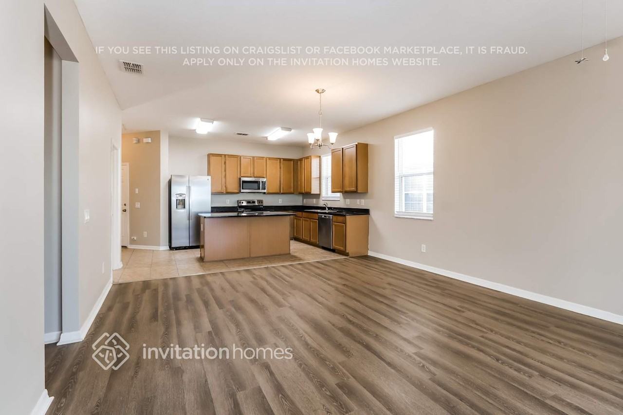 10750 Pictorial Park Dr - Photo 4 of 15