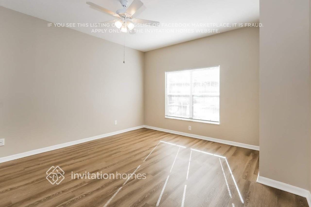 10750 Pictorial Park Dr - Photo 7 of 15