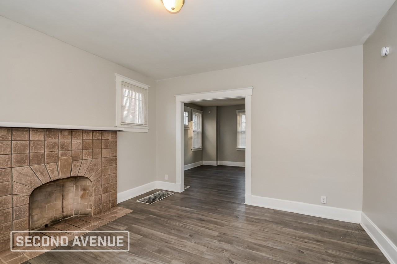 4315 W 8th St - Photo 6 of 26
