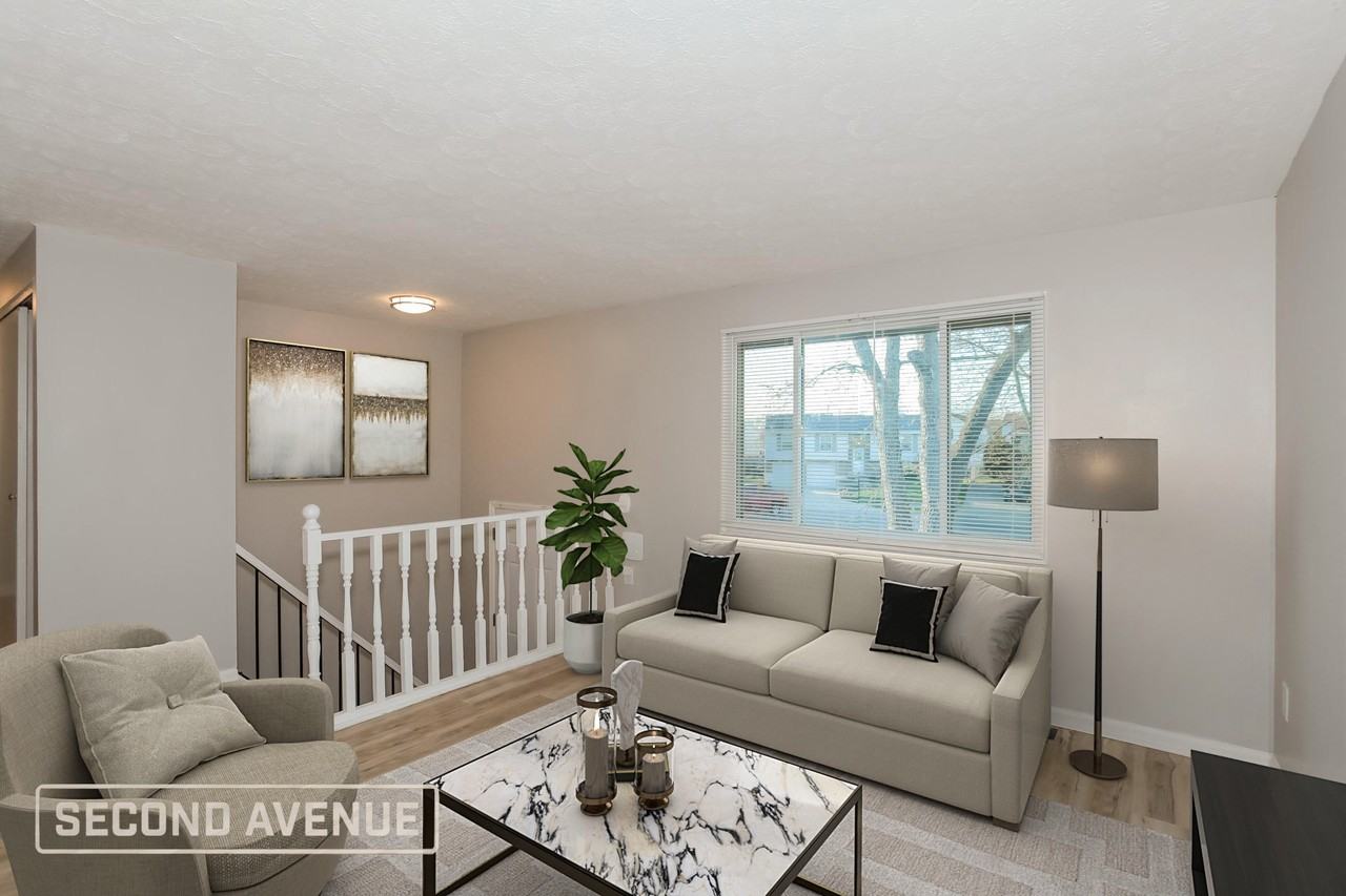 1011 Harrogate Ct - Photo 2 of 26