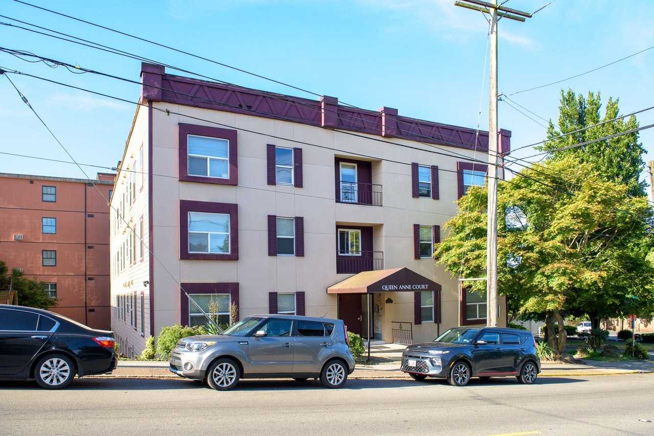 QA Queen Anne Court - Photo 2 of 10