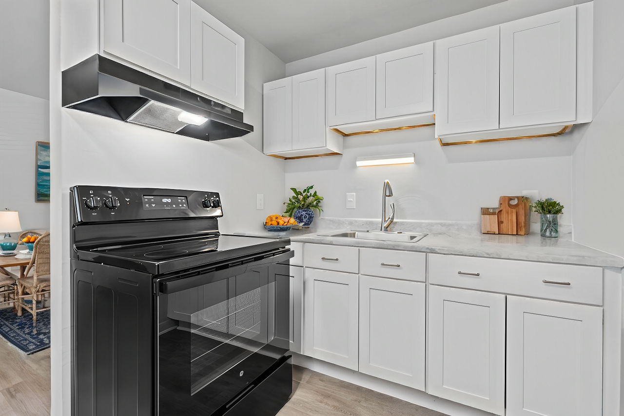 East Beach Apartments - Photo 5 of 50