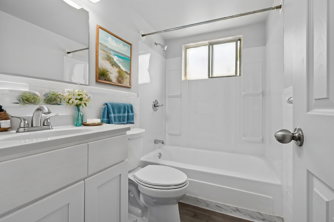 East Beach Apartments - Photo 6 of 50