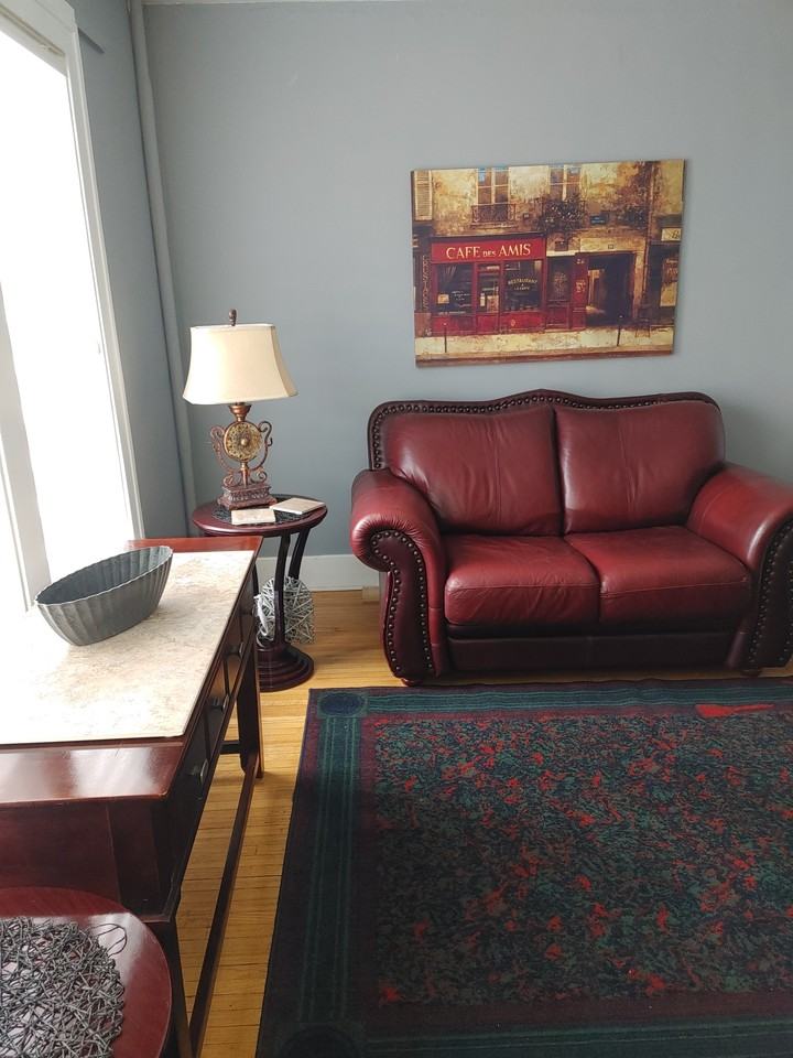 718 Mill Street - Photo 7 of 28