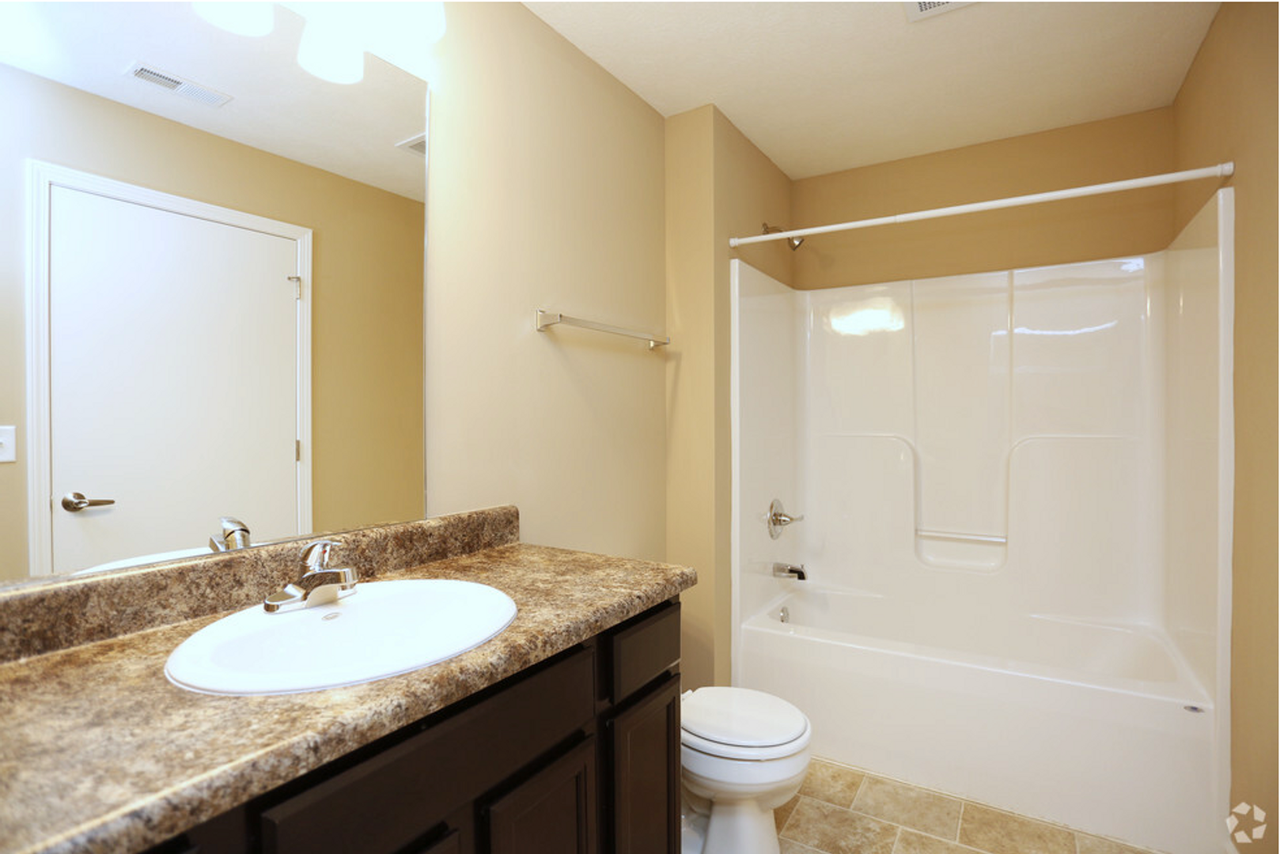 Eastland Building B - Photo 7 of 10