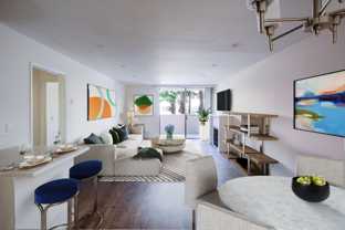 West Knoll Plaza Apartments - Photo 1 of 1