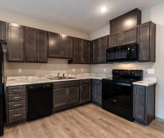 featured image of 106 E Greenbriar Dr