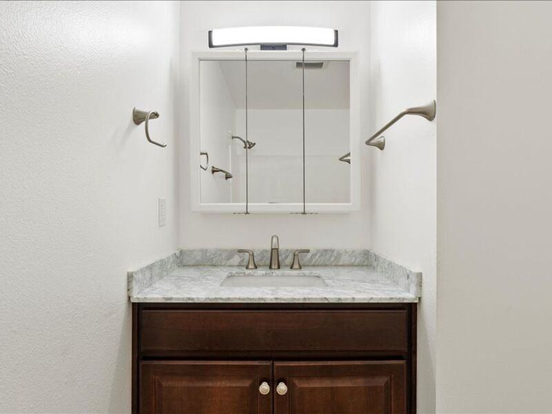 3106 S Elm Ct #B - Photo 7 of 17