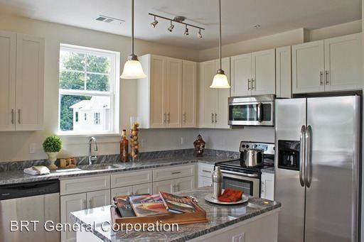 BRAND NEW LUXURY - Photo 2 of 6