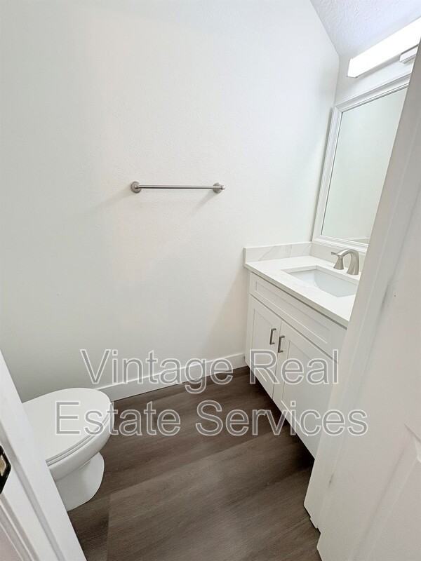 8502 Gablebend Way - Photo 6 of 17