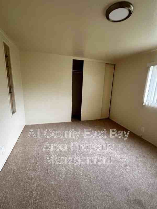 2131 Blake Street #7 - Photo 3 of 11