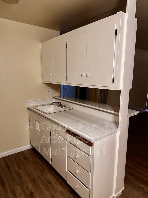 2131 Blake Street #7 - Photo 4 of 11