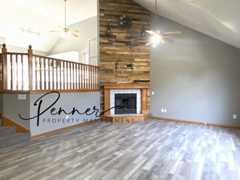 345 Ne Dreamweaver Ave - Photo 3 of 21