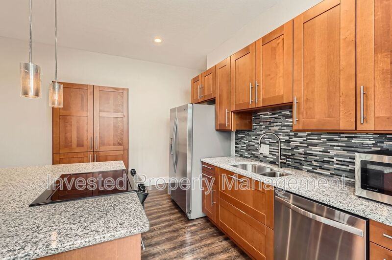 4147 Navajo St - Photo 4 of 10