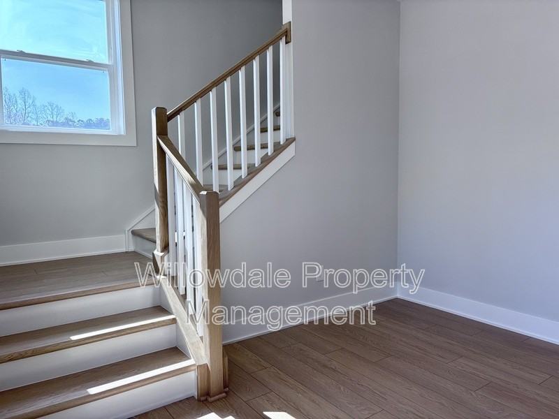 1353 Hurston Ln #1 - Photo 6 of 50