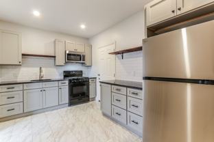 104 N Marshall St - Photo 1 of 1