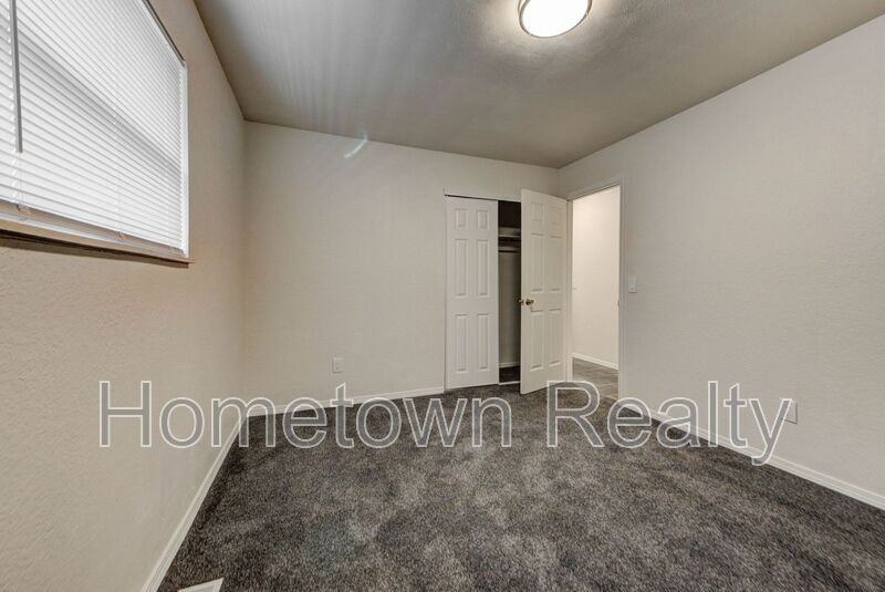 5608 Nw 113th St - Photo 6 of 45