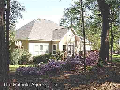 116 Robert E Lee Way - Photo 2 of 14