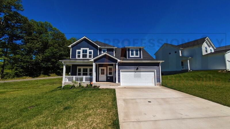2401 Bucklin Dr - Photo 2 of 37