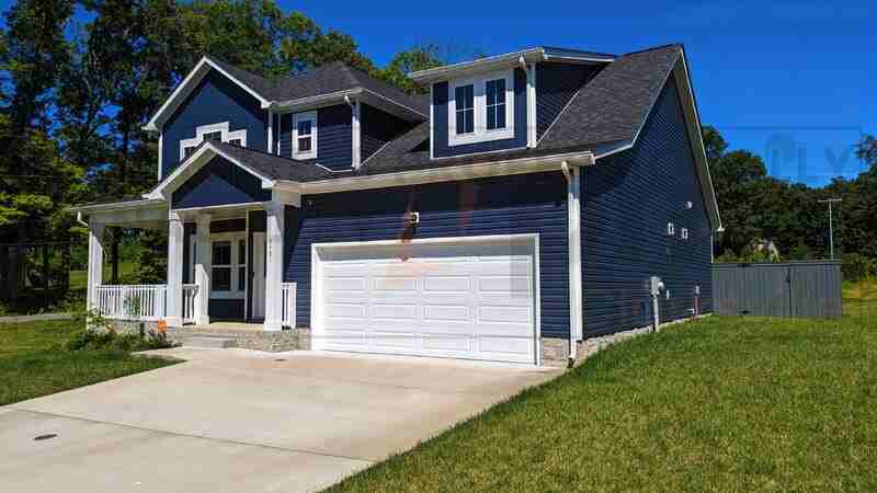 2401 Bucklin Dr - Photo 4 of 37