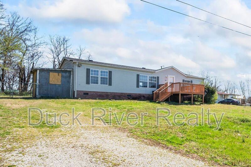 628 Chestnut Dr - Photo 2 of 21