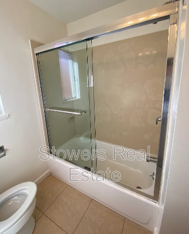1029 Cavallero Ln - Photo 7 of 15
