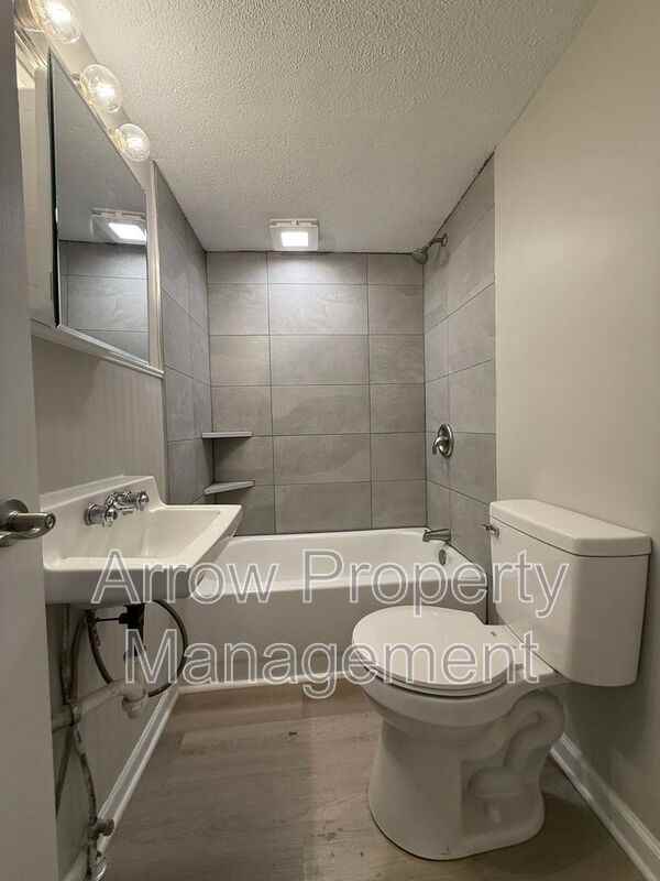 2701 P St #1 - Photo 5 of 8