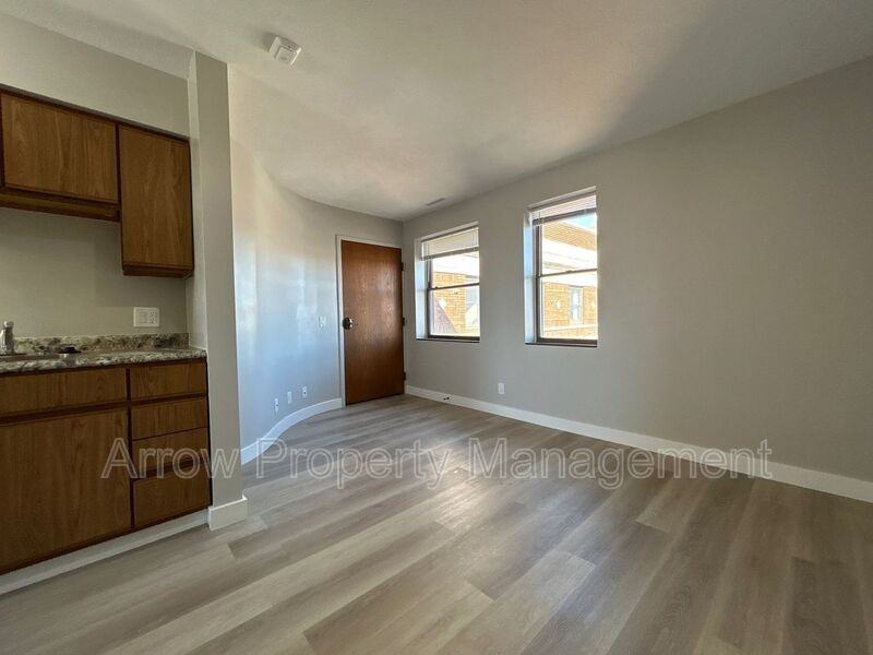 208 East 5th Street - Photo 3 of 9