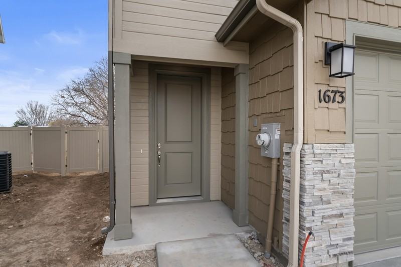 1673 N Solterra Ln - Photo 6 of 45