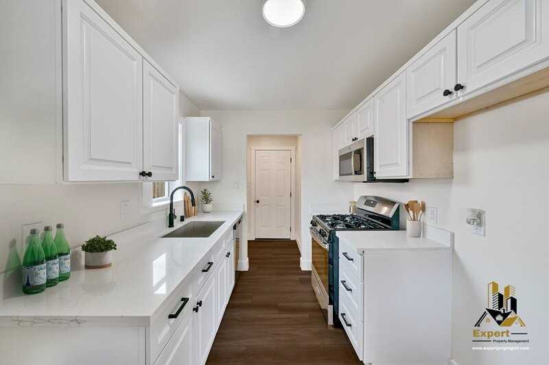 5112 Gordon Dr - Photo 4 of 24
