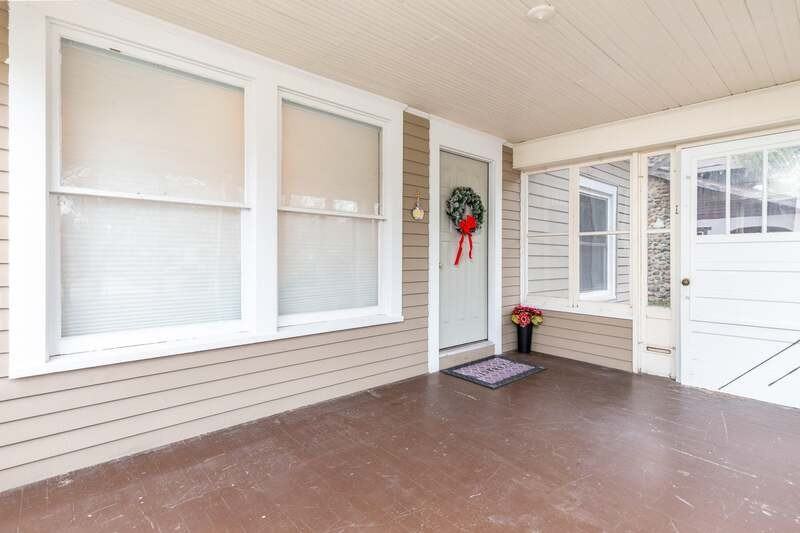 525 Ash Ave - Photo 2 of 21