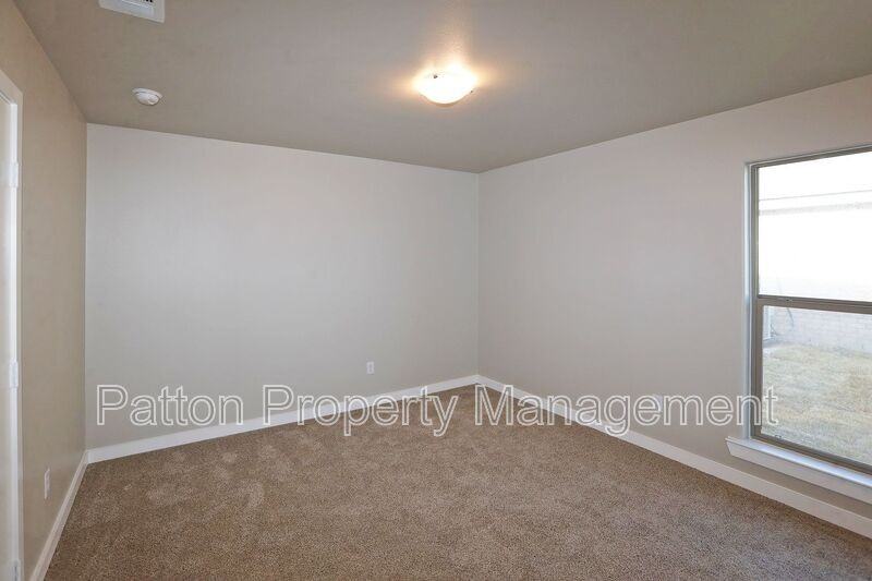 1539 Montaluse Rd - Photo 3 of 22