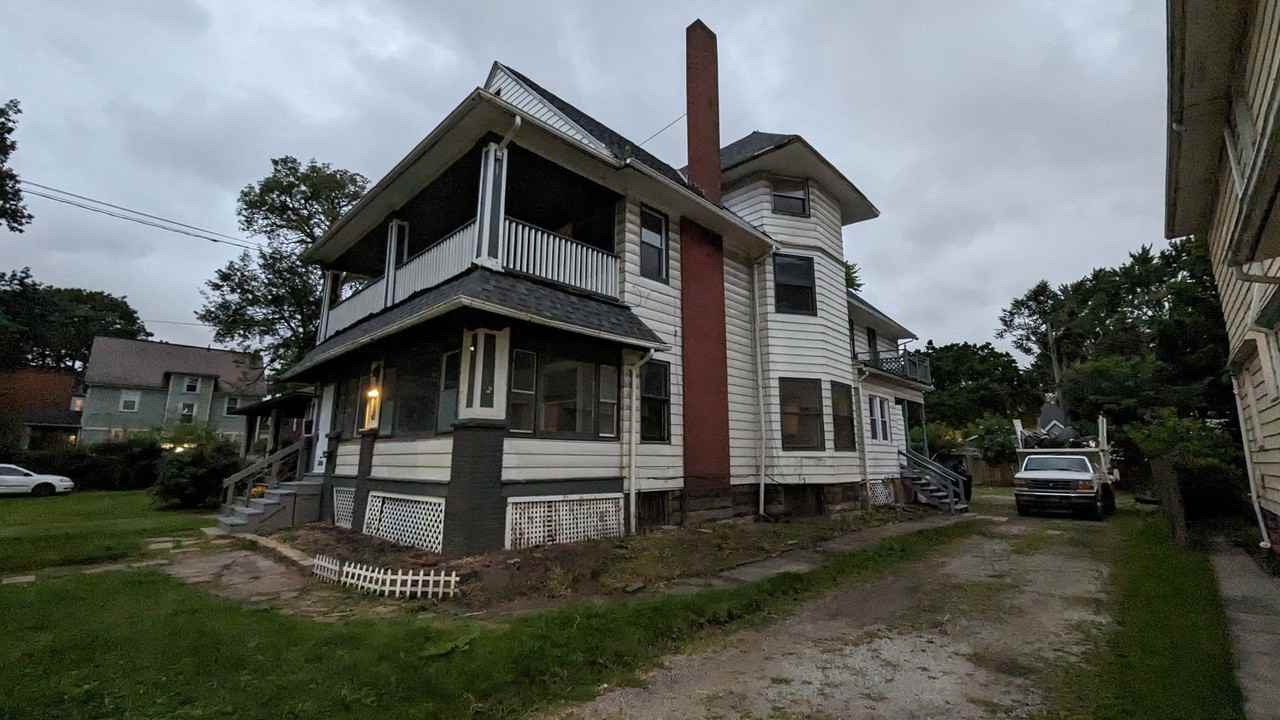 3404 Archwood Ave #2 - Photo 2 of 22
