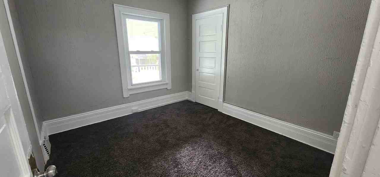 3404 Archwood Ave #2 - Photo 3 of 22