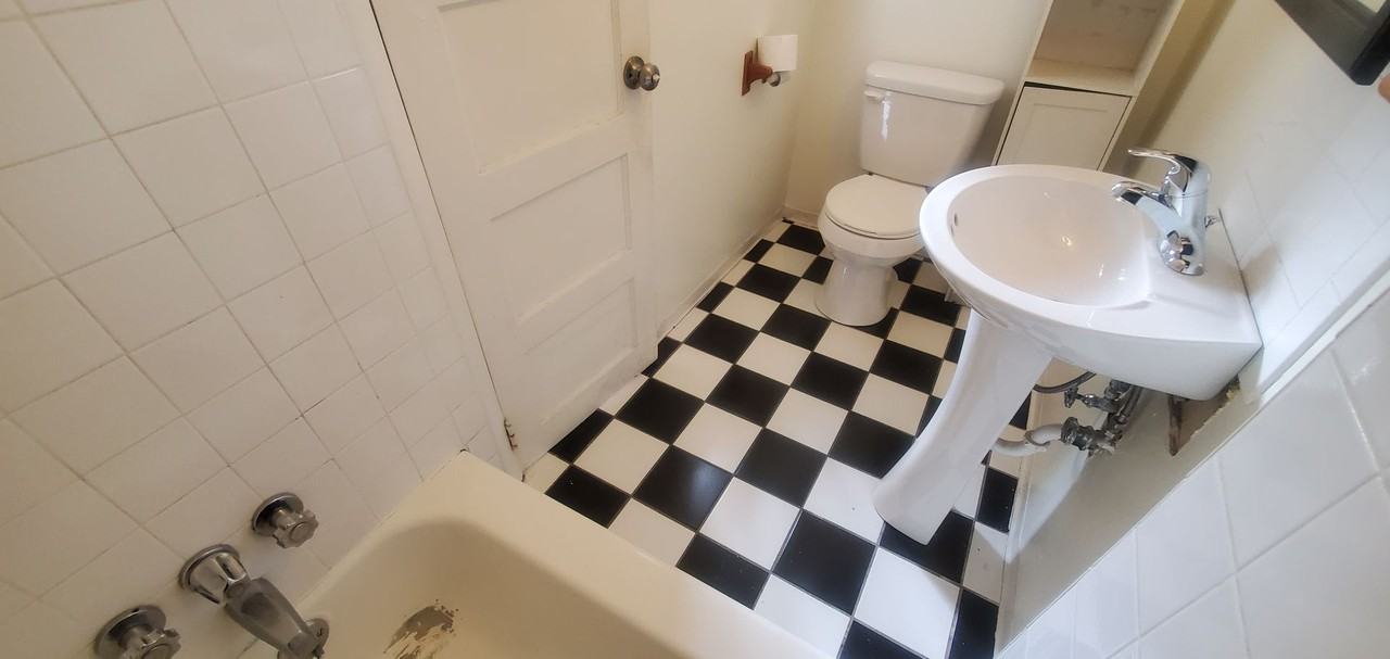 3 & 4 Bedroom Units Just Steps from WWU - Photo 5 of 29