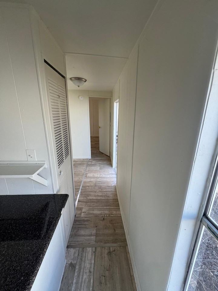 53 Laurel Lake Dr - Photo 2 of 50