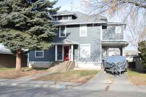 featured image of 825 Avenue C