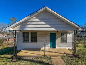 511 Crossland Ave - Photo 1 of 1