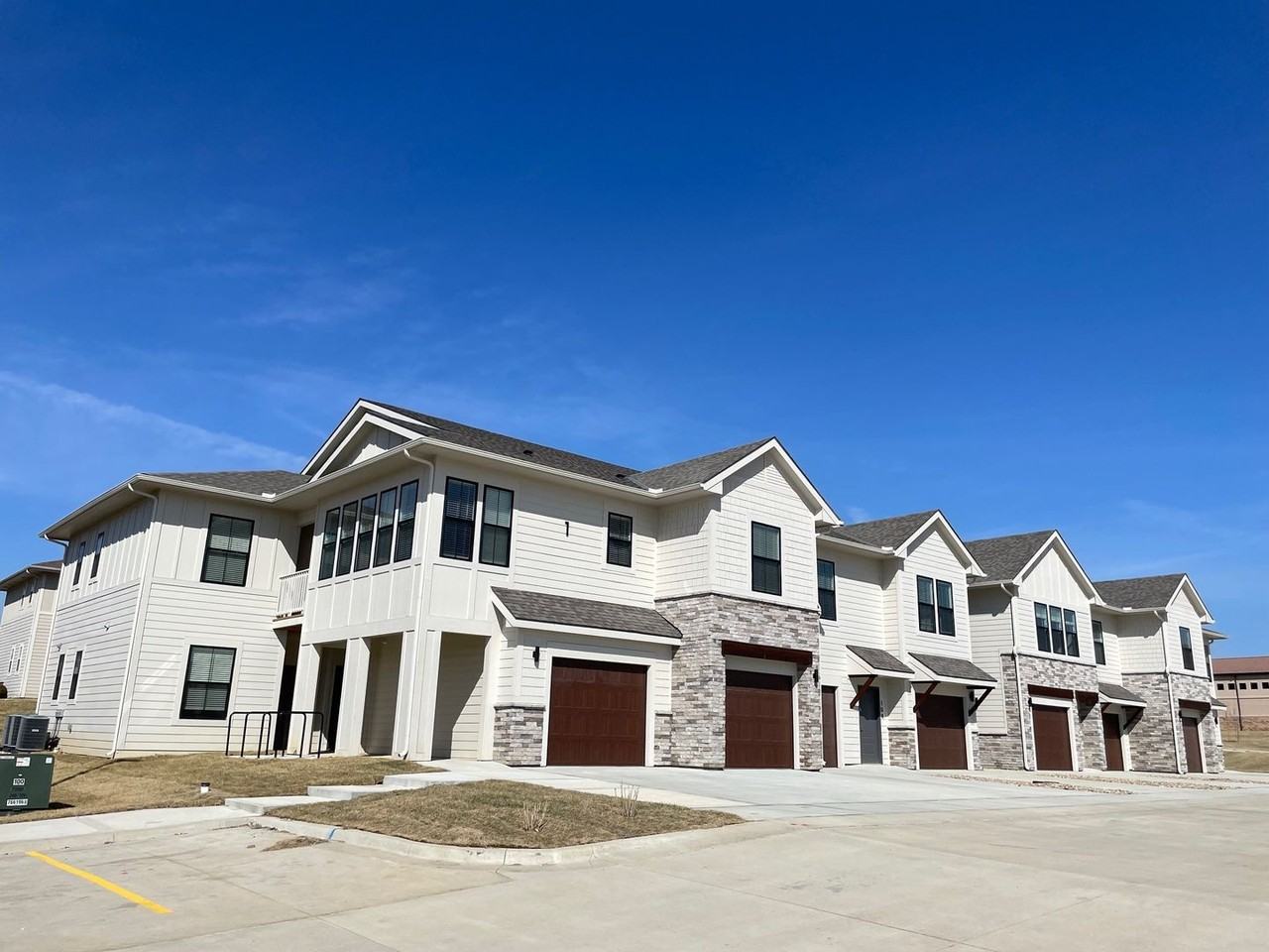 Lake Estates Apartments - Photo 4 of 10