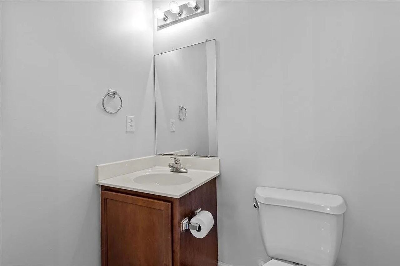 650 Ganyard Farm Way #8 - Photo 4 of 14