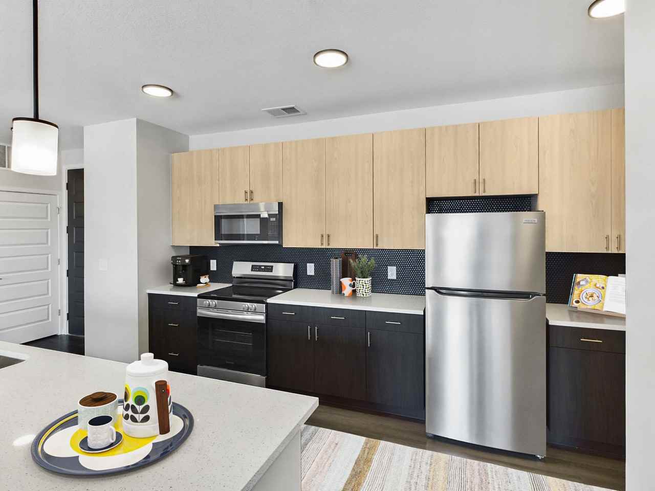 The Domino - Photo 6 of 116