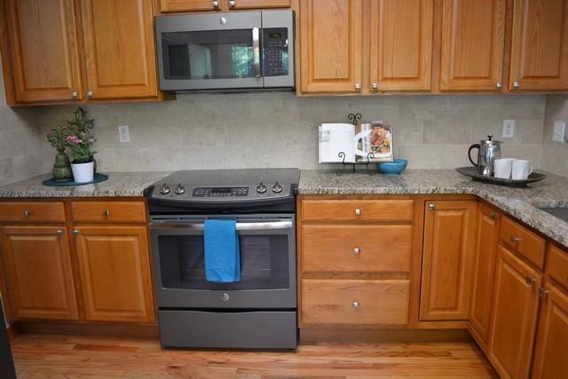 13510 High Cir - Photo 5 of 37