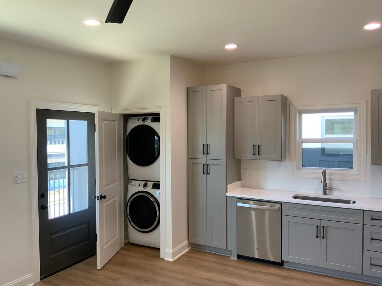 1112 Sole Cv - Photo 4 of 12