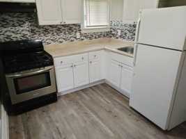 featured image of 391-393 Flower City Park