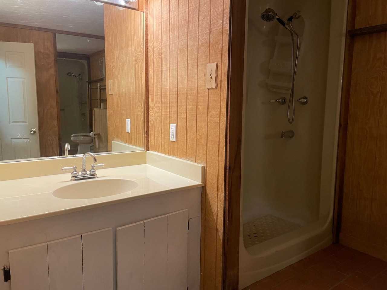 154 Creekwood Dr - Photo 7 of 8