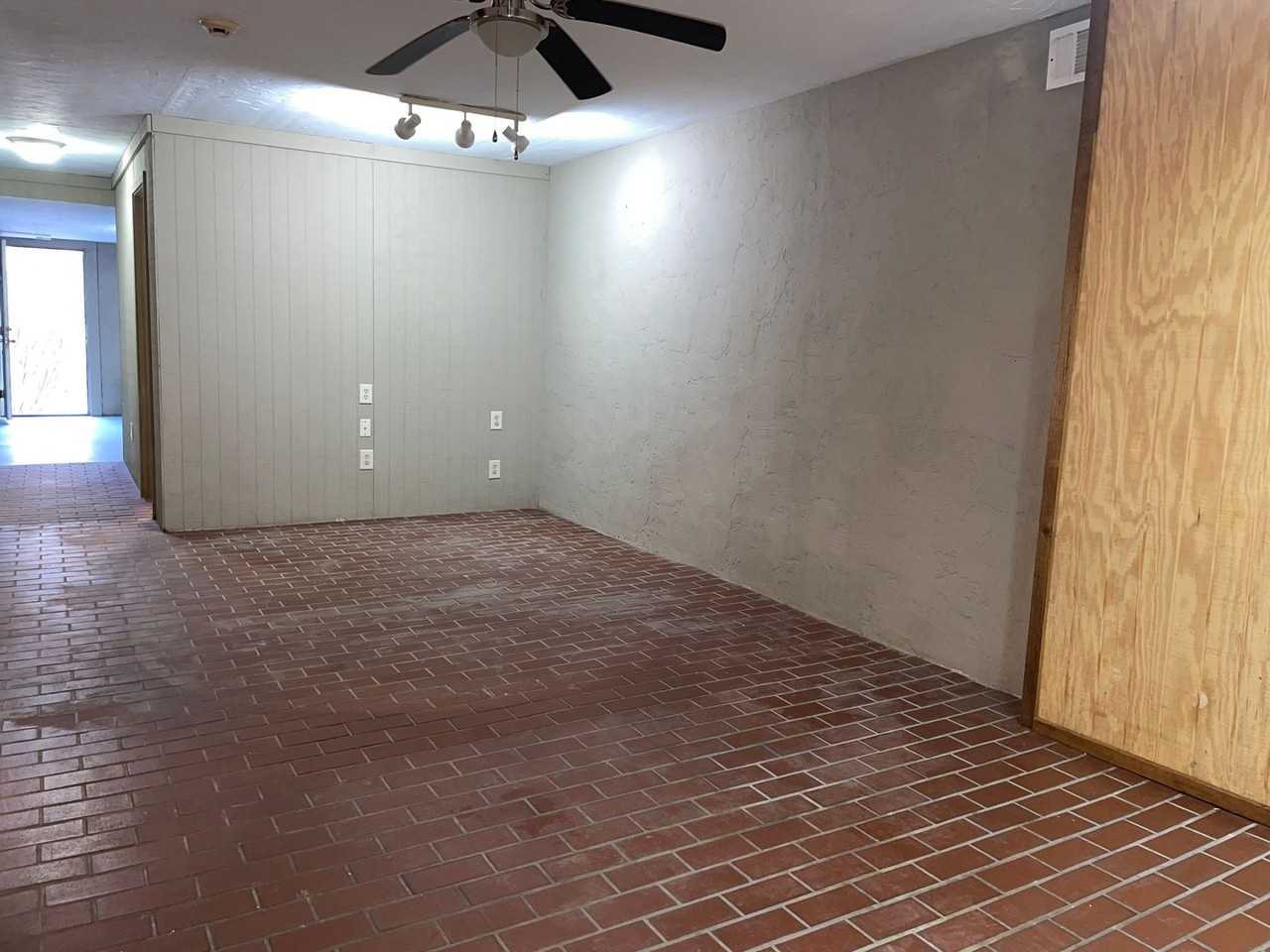 154 Creekwood Dr - Photo 6 of 8